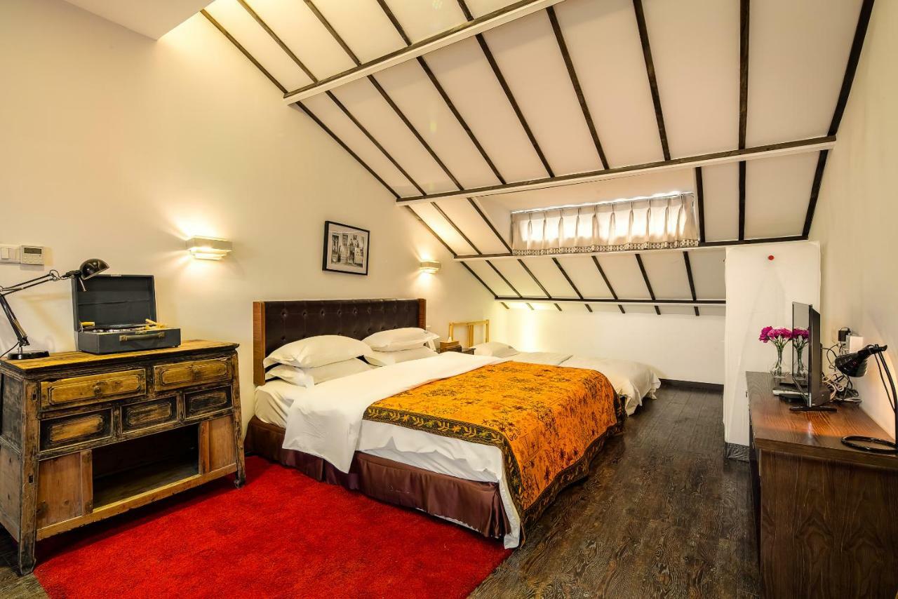 Qintai Tibetan Culture Boutique Hotel Chengdu Exterior photo