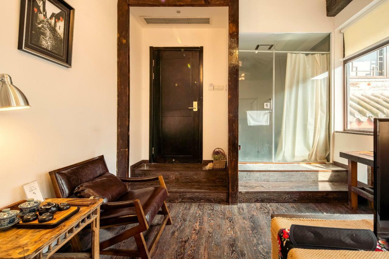 Qintai Tibetan Culture Boutique Hotel Chengdu Exterior photo